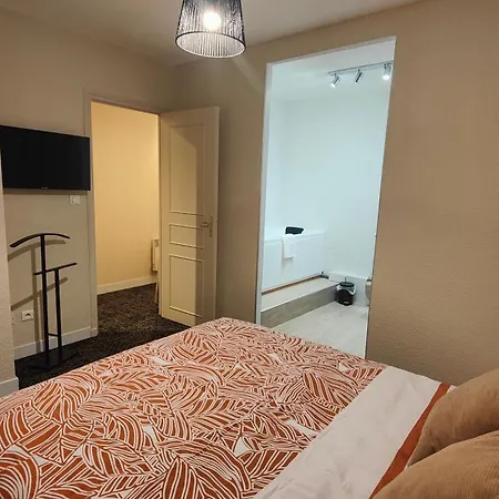 Elegant - 2 Personnes En Velay